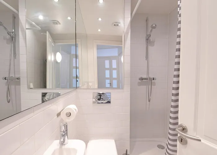 Lumineux 5 Pers, Centre, Parking Inclus - Fr-1-343-202